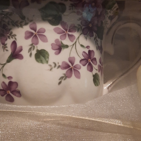 New Tea set 2 cups  and two plates - Picture 2 of 3